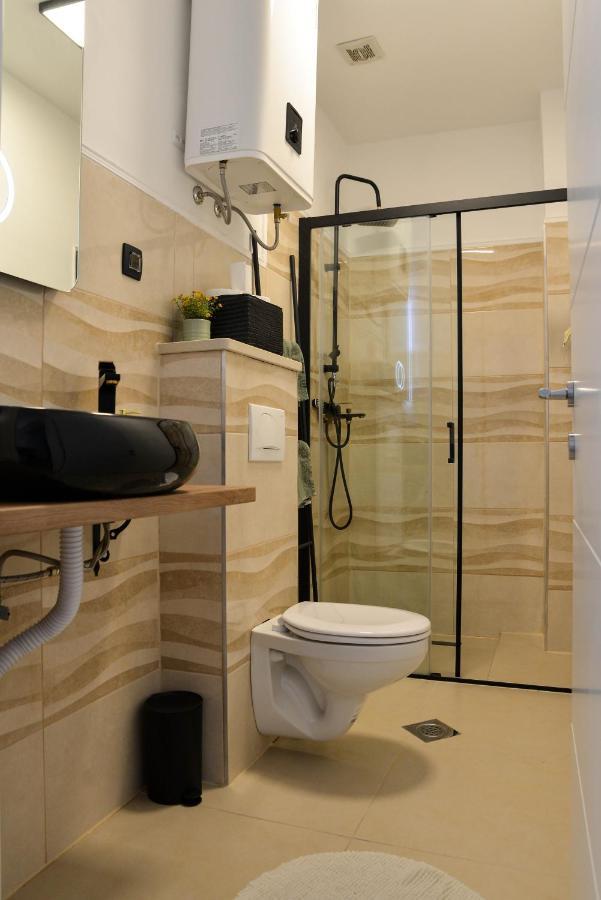 Apartman Nina 3 ซาดาร์ ภายนอก รูปภาพ